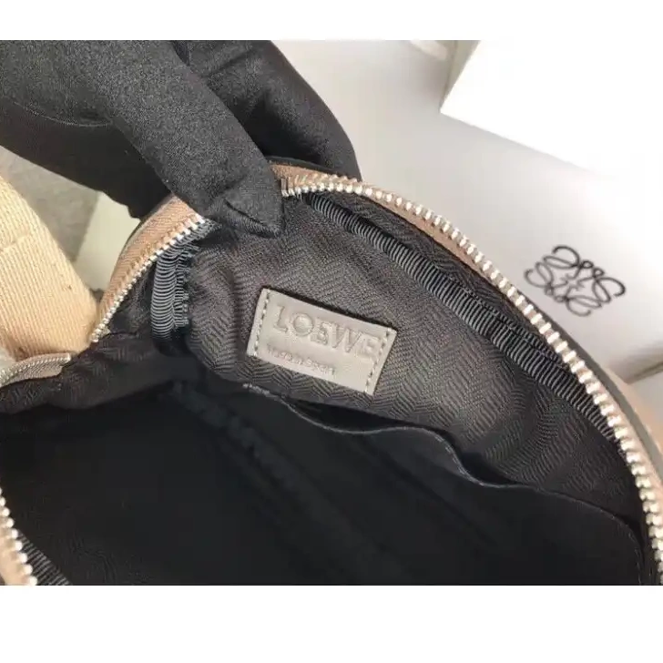 Official Brother Sam s 19YAN0010 Bag Loewe 0708